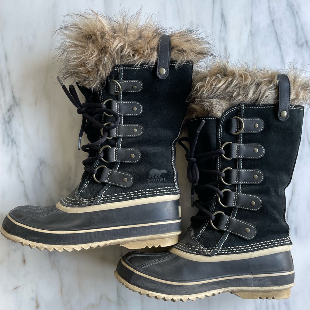 Sorel Joan of Arctic winter boots size 7